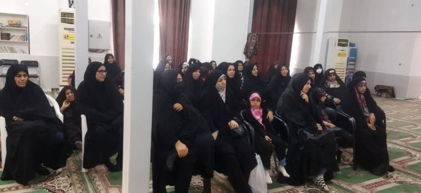 برگزاری جلسه آموزشی در پایگاه ام البنین با موضوع جمعیت و جوانی جمعیت